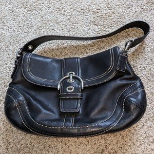Coach old school Soho Hobo magnetic flap closure black handbag purse